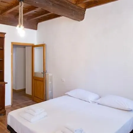 Sweet Near Piazza Pitti Apartment Florenz